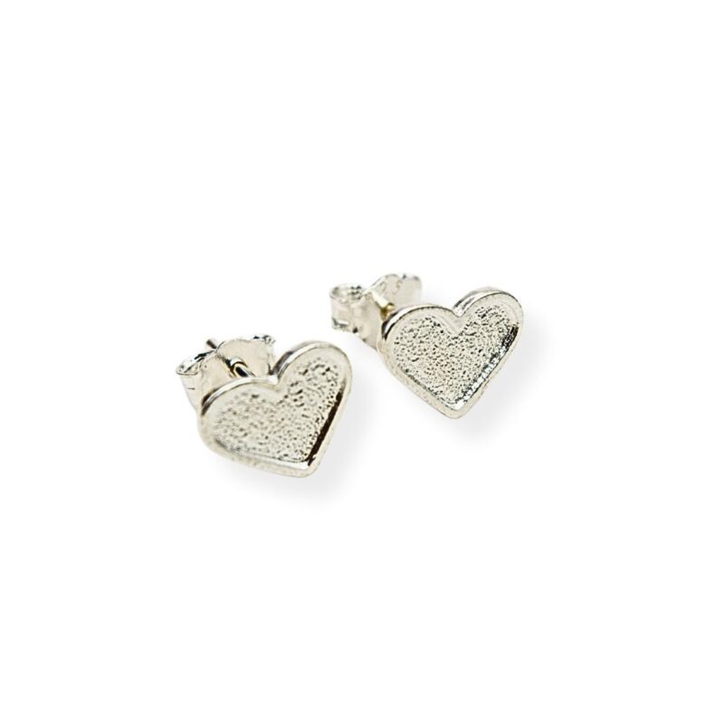 Aretes de Plata Corazón Satinado